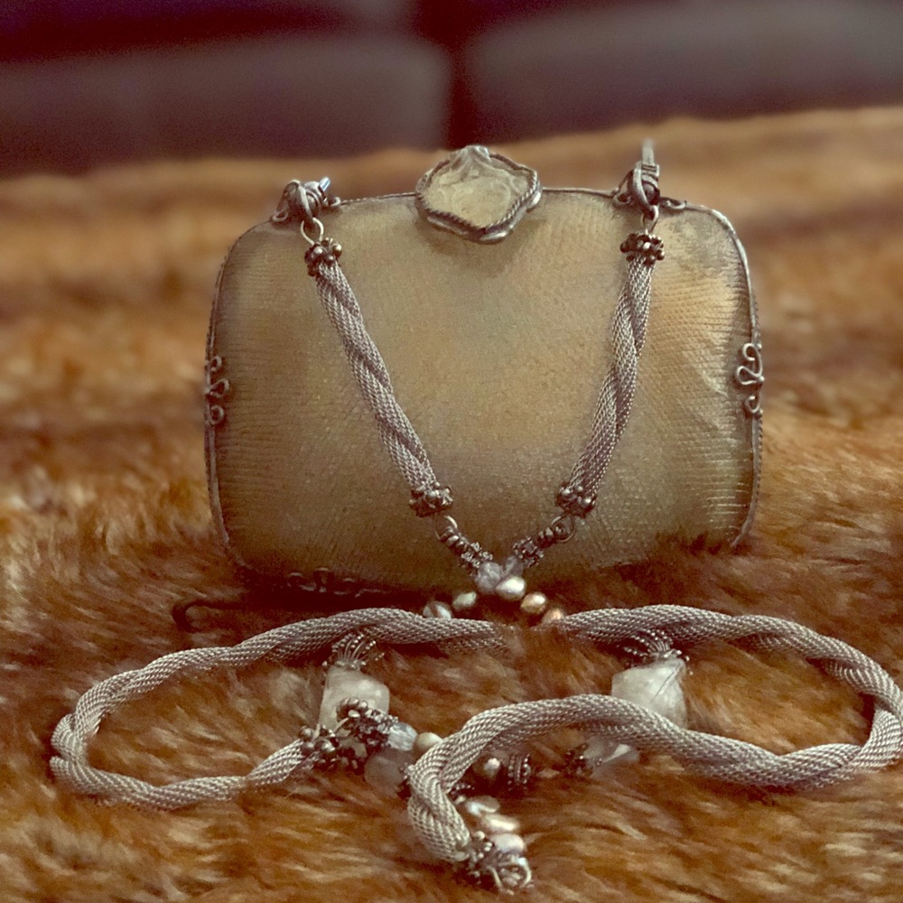 Vintage Maya resin purse